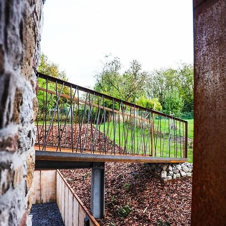Amazon Corten Marche-en-Famenne Exterior photo