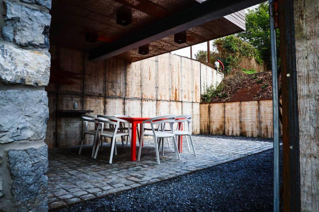 Amazon Corten Marche-en-Famenne Exterior photo