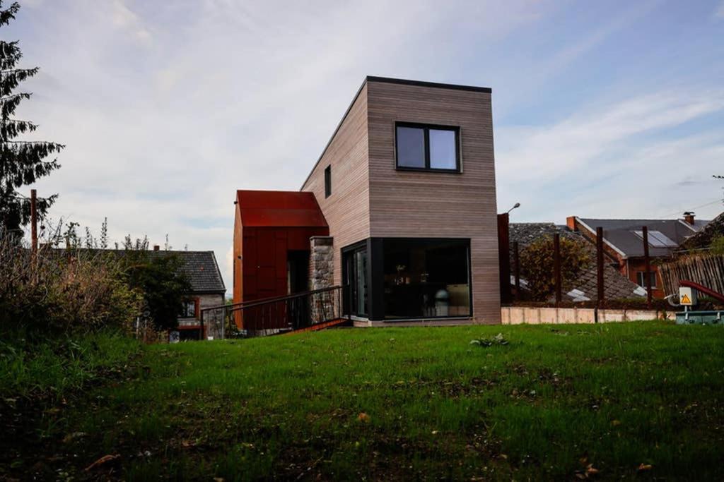 Amazon Corten Marche-en-Famenne Exterior photo