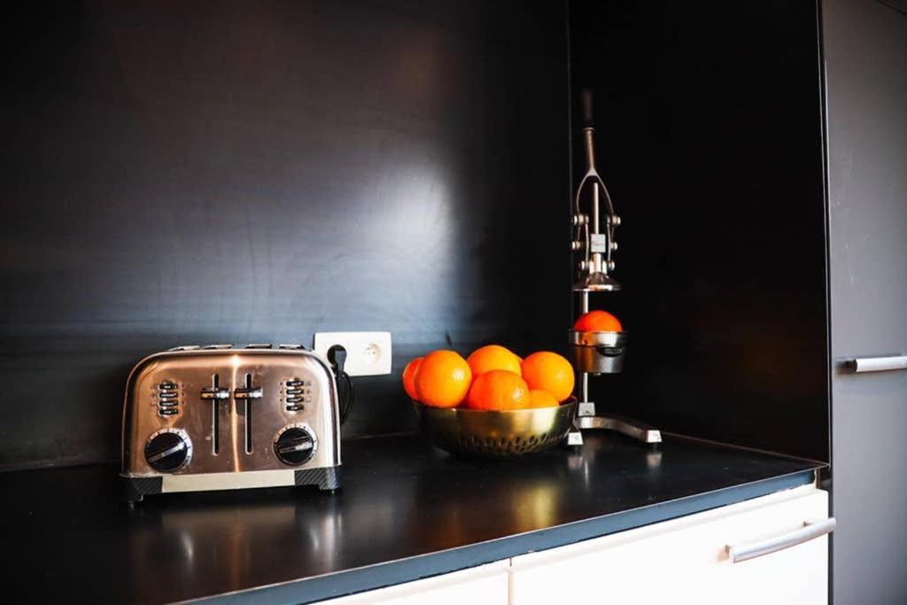 Amazon Corten Marche-en-Famenne Exterior photo