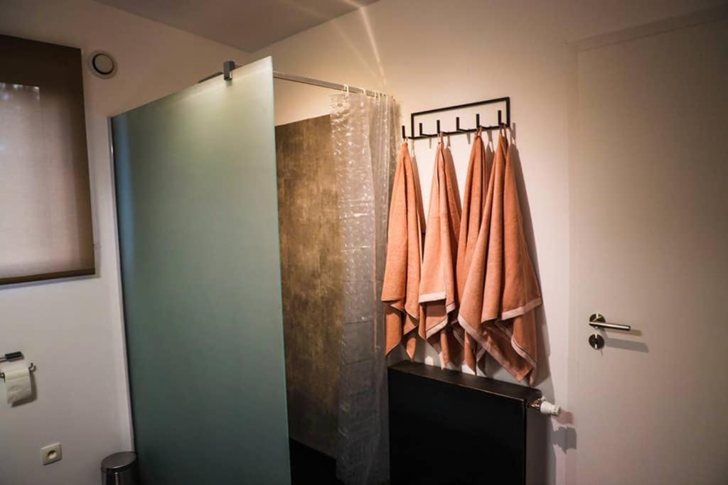 Amazon Corten Marche-en-Famenne Exterior photo